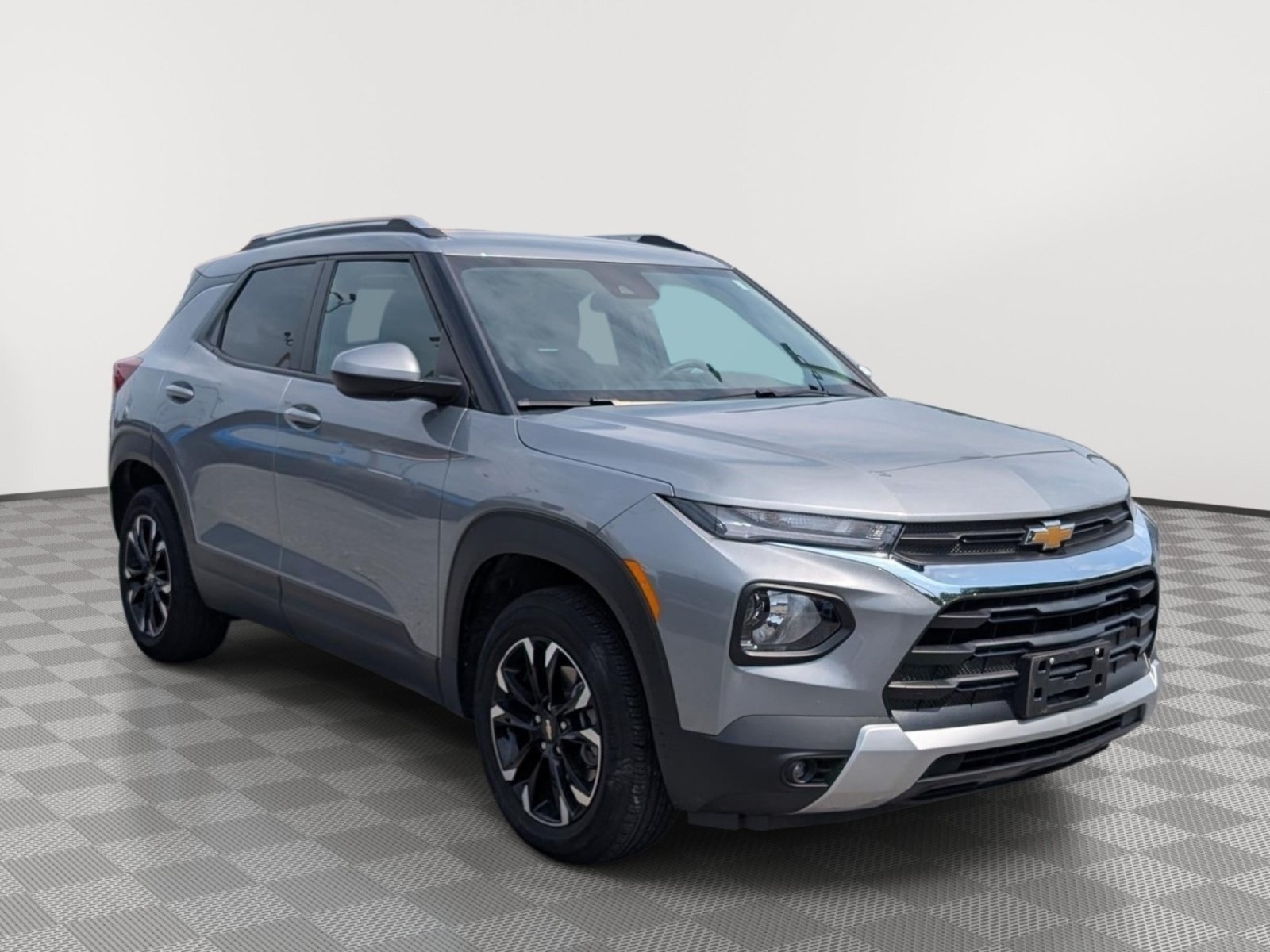 Used 2023 Chevrolet TrailBlazer LT w/ Convenience Package AWD/4WD image 7