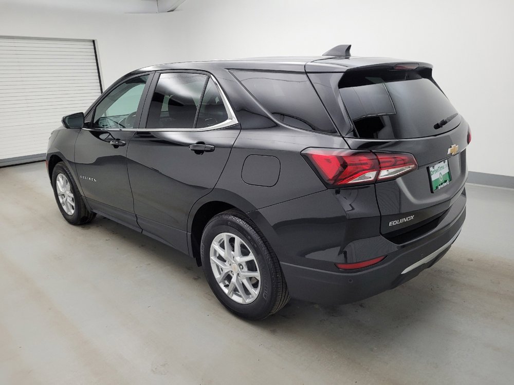 Used 2024 Chevrolet Equinox LT FWD image 3