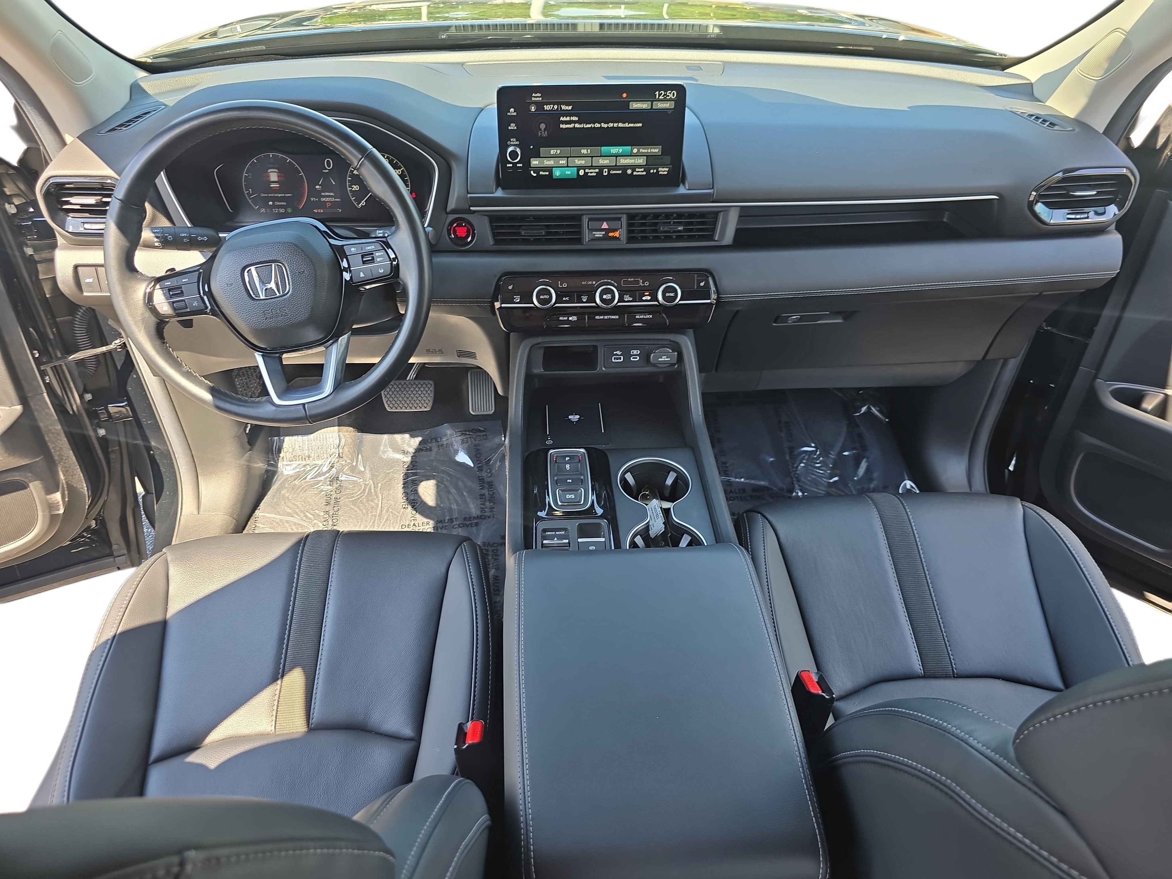 Certified 2025 Honda Pilot EX-L image 9