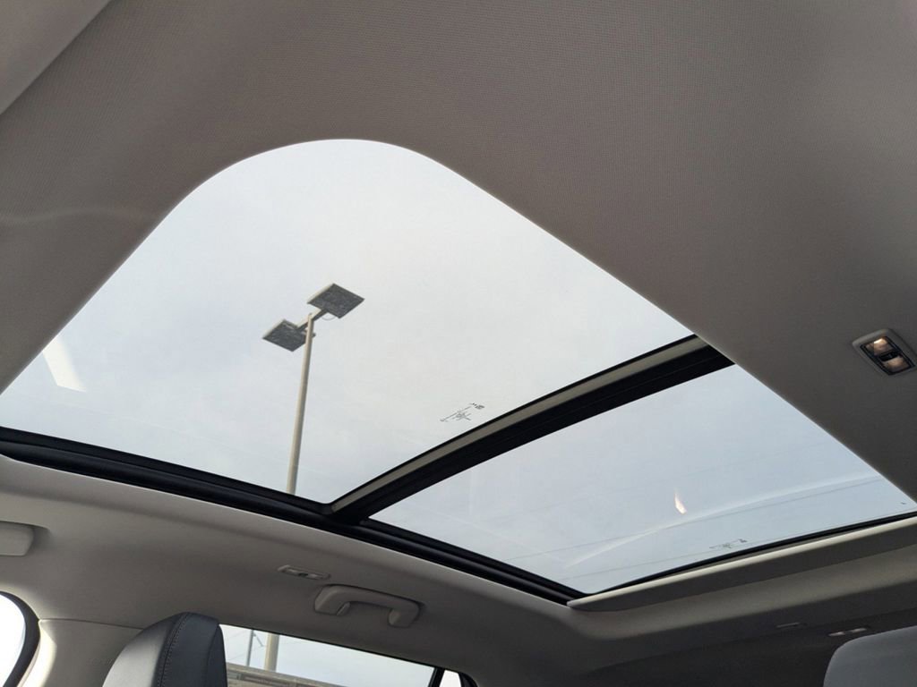 New 2025 Lincoln Aviator 2WD w/ Equipment Group 101A image 23