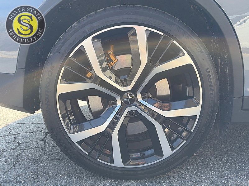 Used 2021 Polestar Polestar 2 w/ Performance Package image 9