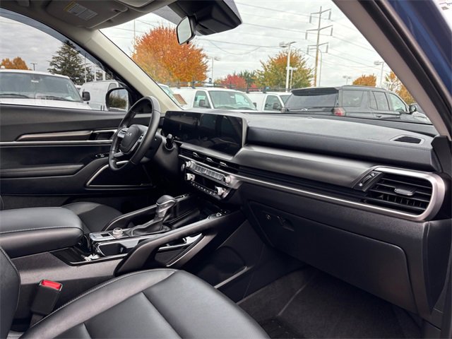 Used 2024 Kia Telluride S w/ S Sunroof Package image 46