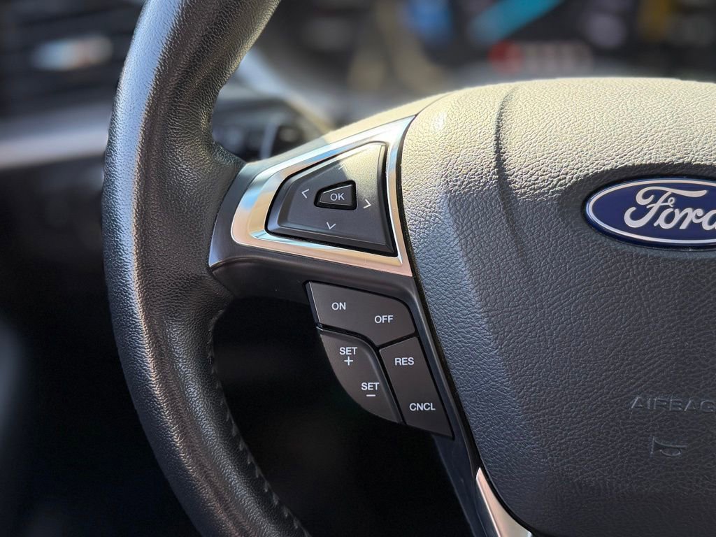 Used 2019 Ford Edge SEL w/ Equipment Group 201A image 8