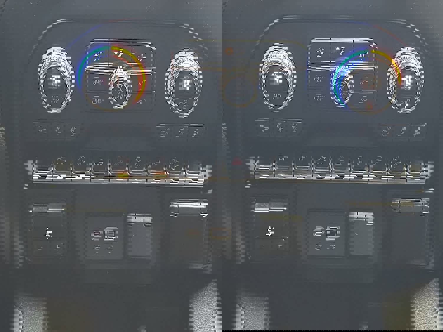 Used 2020 GMC Sierra 1500 AT4 w/ AT4 Premium Package image 14