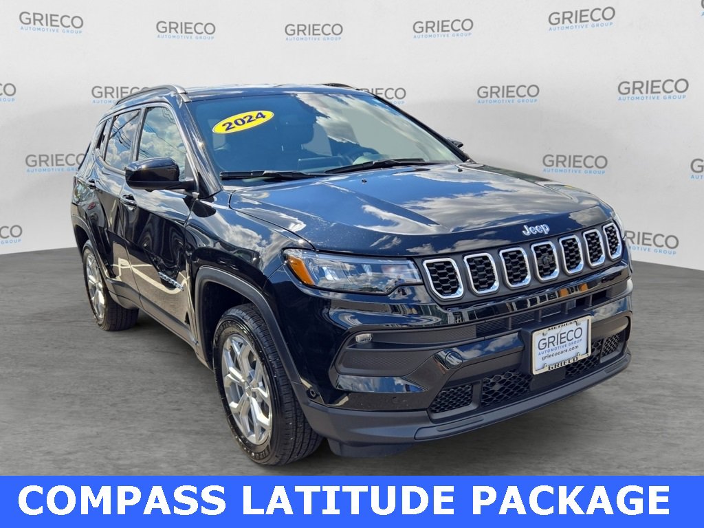 Used 2024 Jeep Compass Latitude w/ Convenience Group