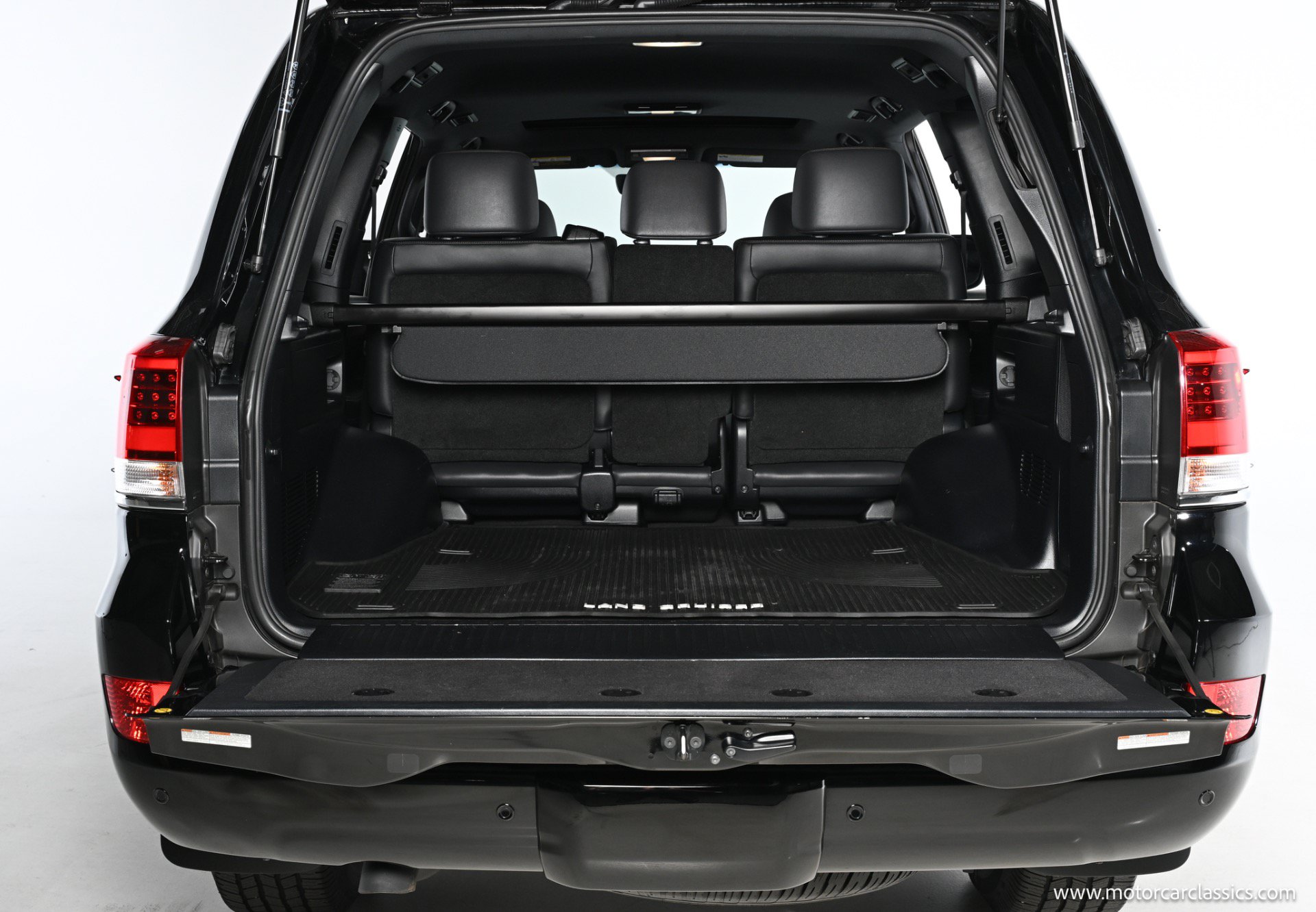 Used 2020 Toyota Land Cruiser Heritage Edition AWD/4WD image 19