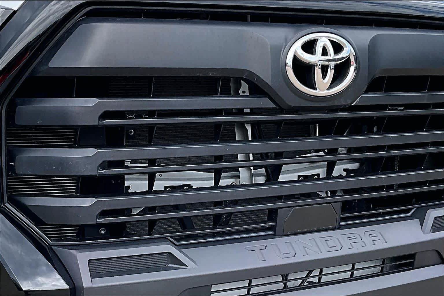 Used 2026 Toyota Tundra SR AWD/4WD image 27