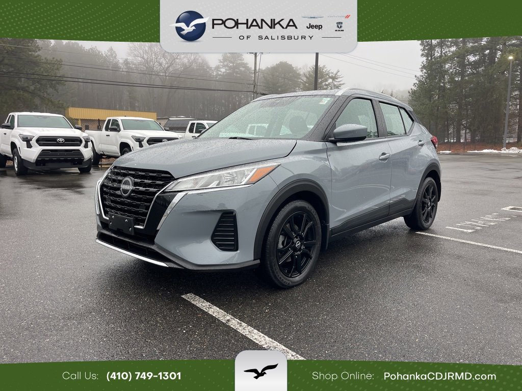 Used 2024 Nissan Kicks SV