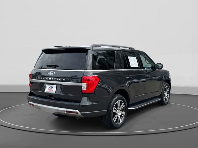 Used 2023 Ford Expedition XLT image 5