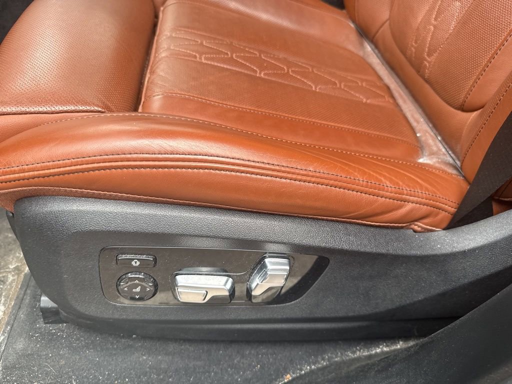 Used 2022 BMW X5 xDrive45e w/ M Sport Package image 28