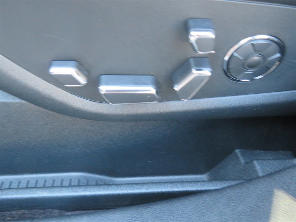 Used 2017 Lincoln MKX Reserve w/ Driver Assistance Package image 13