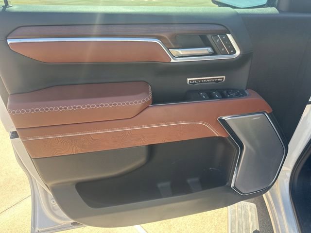 Used 2025 GMC Sierra 1500 Denali Ultimate image 9