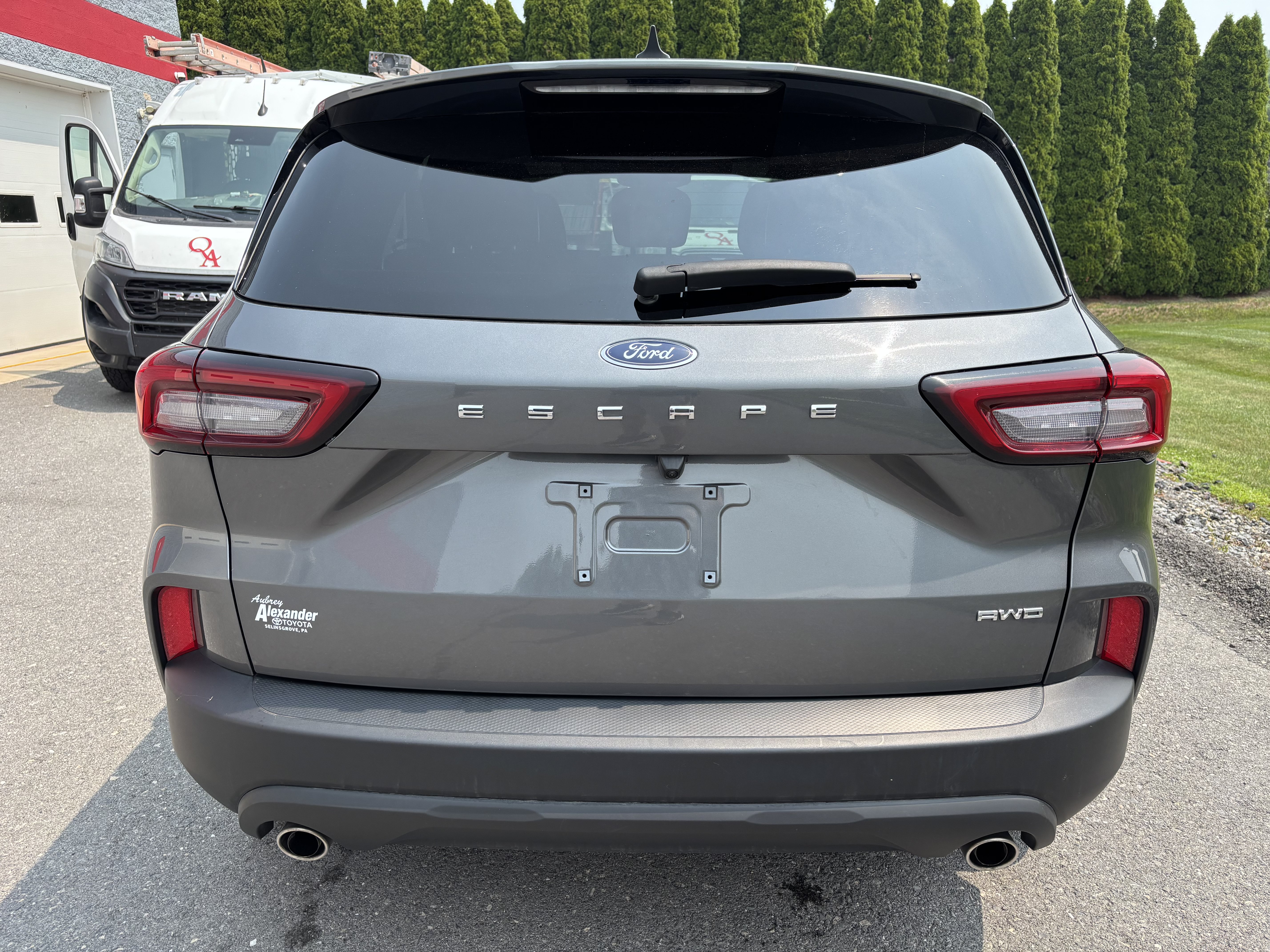 Used 2025 Ford Escape ST-Line Select AWD/4WD video 4