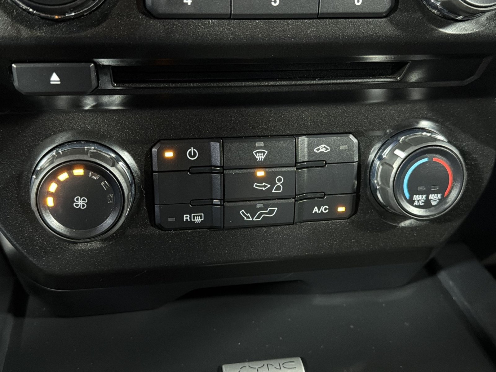 Used 2018 Ford F150 XL w/ Equipment Group 101A Mid AWD/4WD image 21