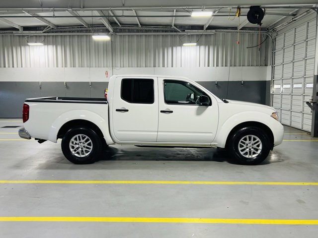 Used 2019 Nissan Frontier SV image 18