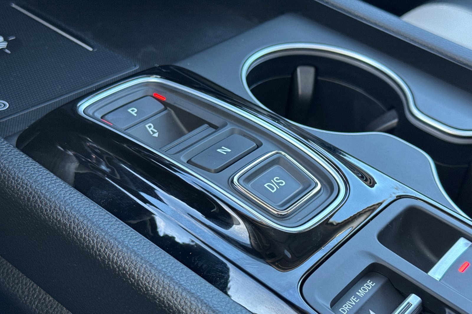 New 2026 Honda Pilot Touring image 18