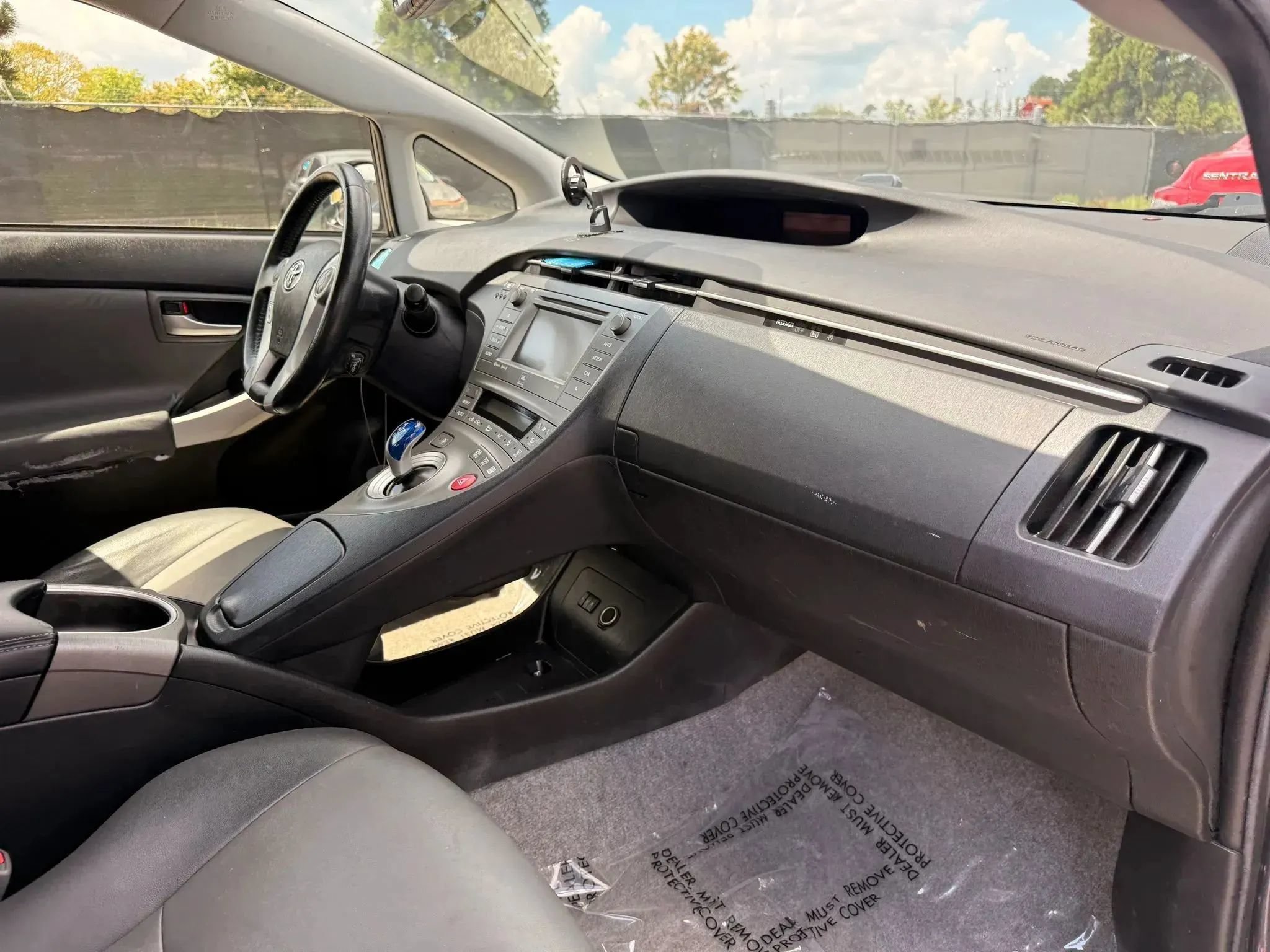 Used 2014 Toyota Prius Four FWD image 19