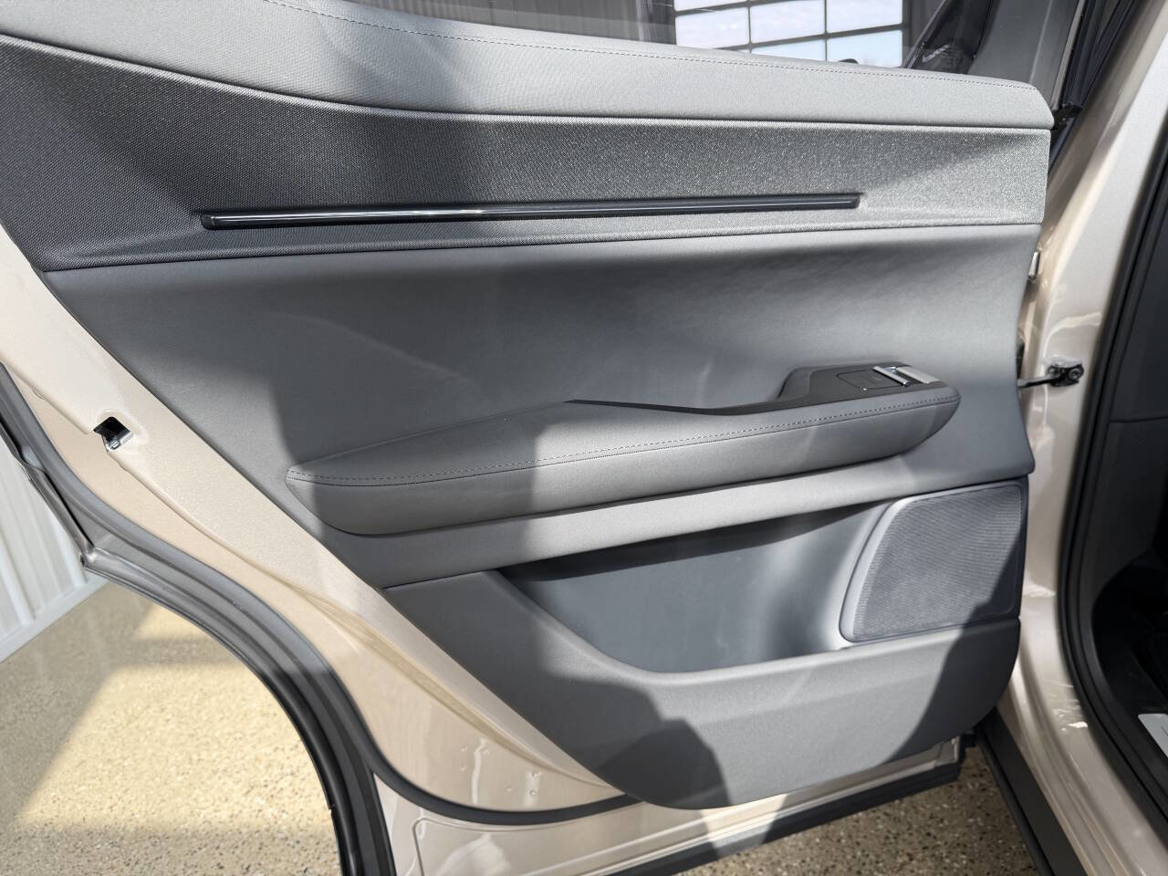 Used 2025 Polestar Polestar 3 image 27