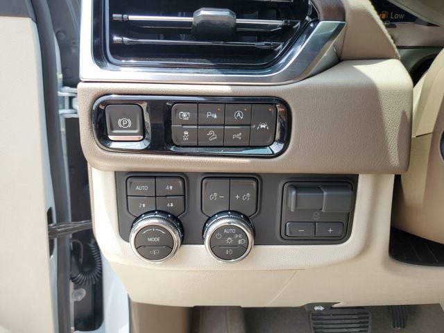 New 2026 GMC Yukon XL Denali AWD/4WD image 29