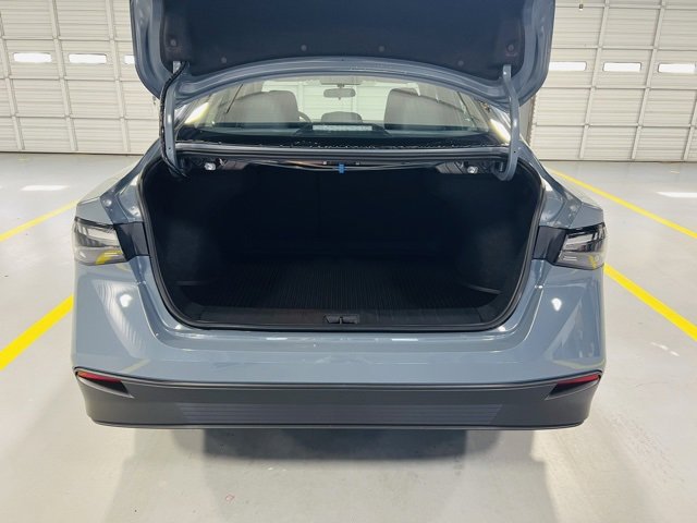 New 2026 Nissan Sentra SV image 9