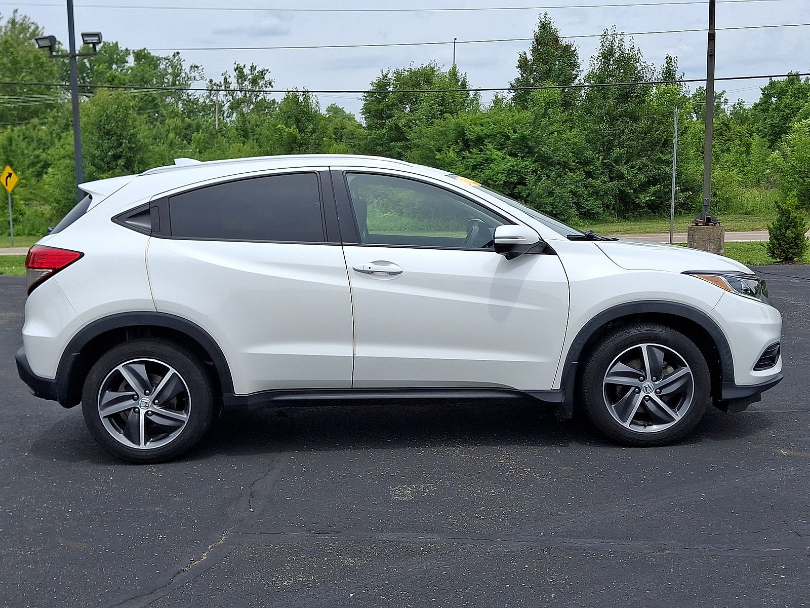 Used 2022 Honda HR-V EX image 25