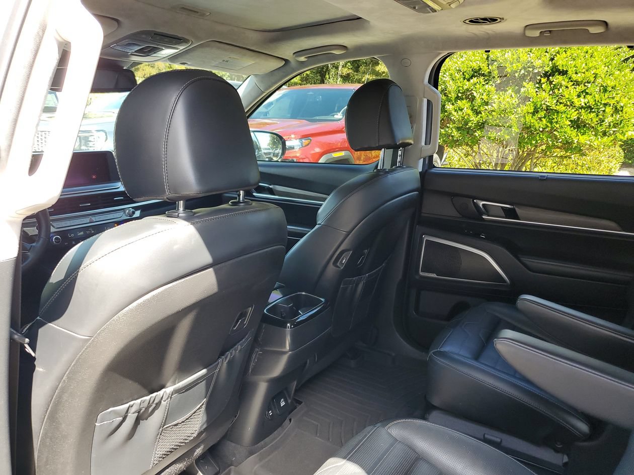 Used 2022 Kia Telluride SX w/ SX Prestige Package AWD/4WD image 10