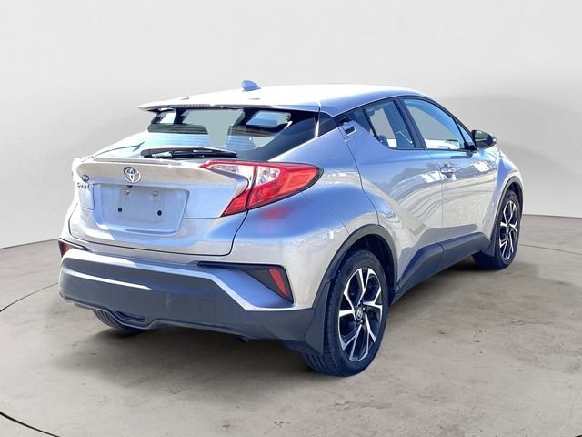 Used 2020 Toyota C-HR XLE FWD image 5