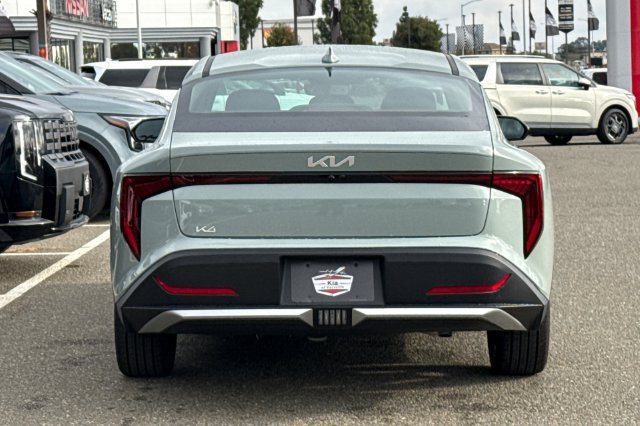 New 2027 Kia K4 EX FWD image 6