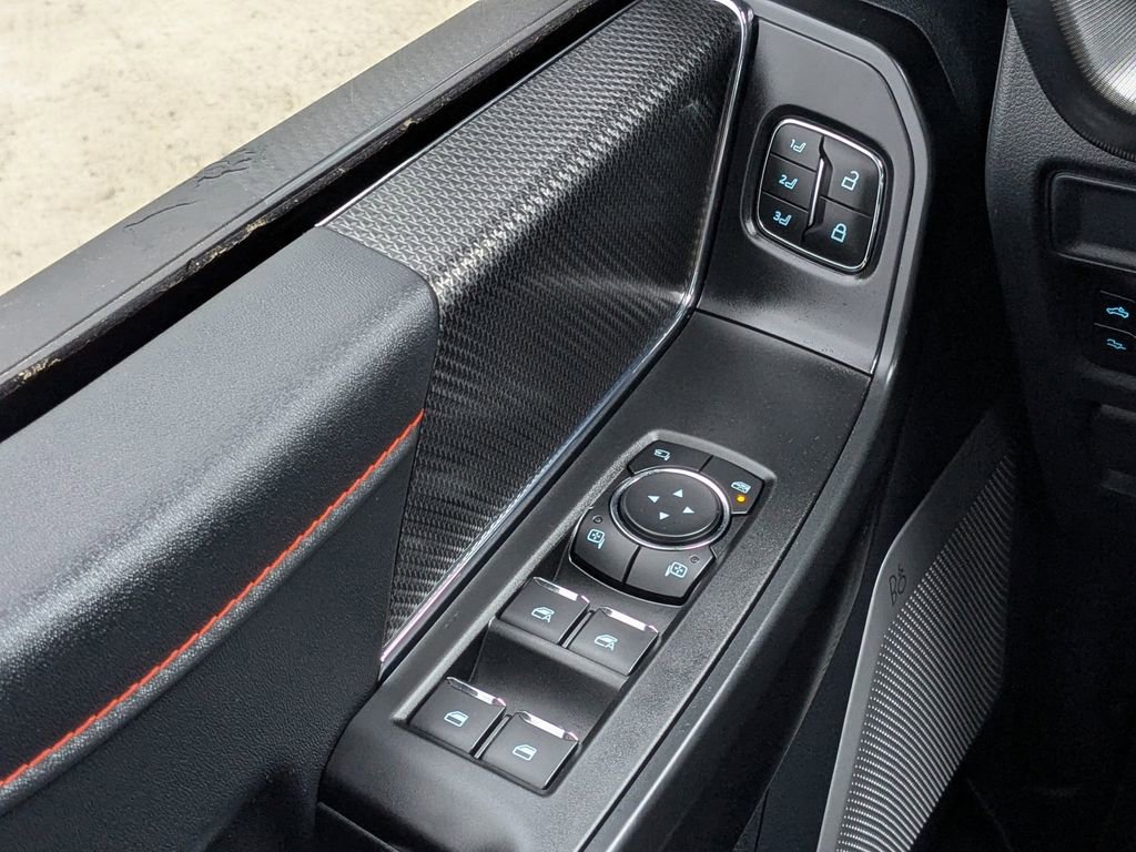 Used 2025 Ford F150 Raptor AWD/4WD image 20