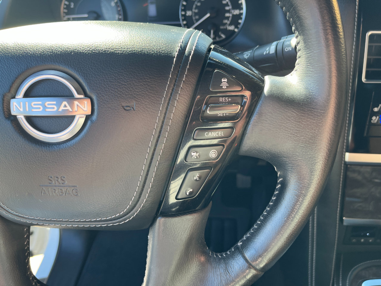 Used 2022 Nissan Armada Platinum w/ Captain's Chairs Package image 20