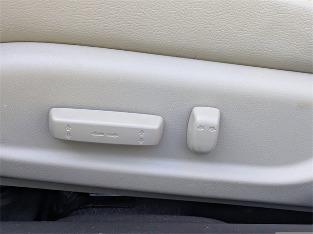 Used 2017 Acura ILX w/ Premium Package image 26