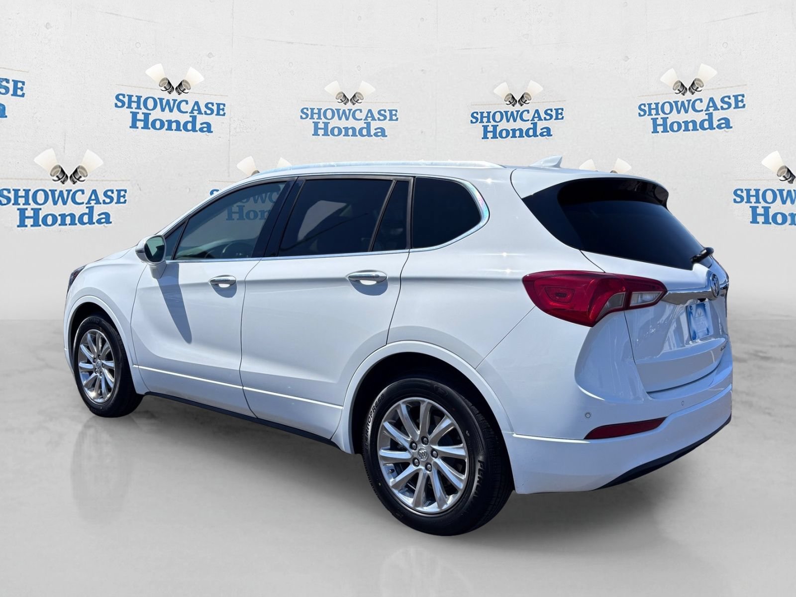 Used 2019 Buick Envision Essence FWD image 5