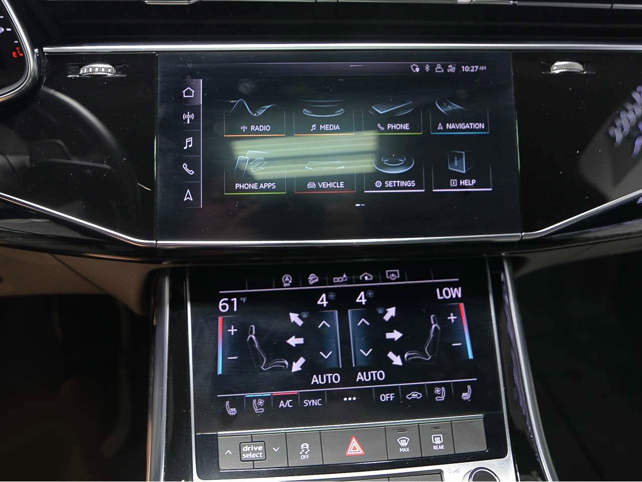 Used 2020 Audi Q7 3.0T Premium Plus w/ Premium Plus Package AWD/4WD image 17