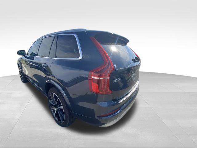 Used 2022 Volvo XC90 T6 Momentum w/ Advanced Package AWD/4WD image 9