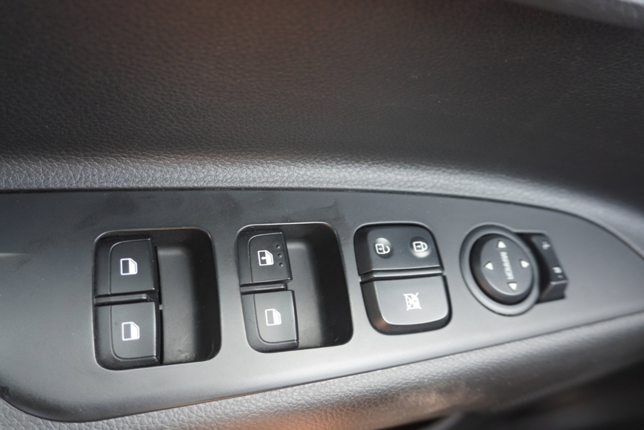 Used 2023 Kia Rio LX image 29