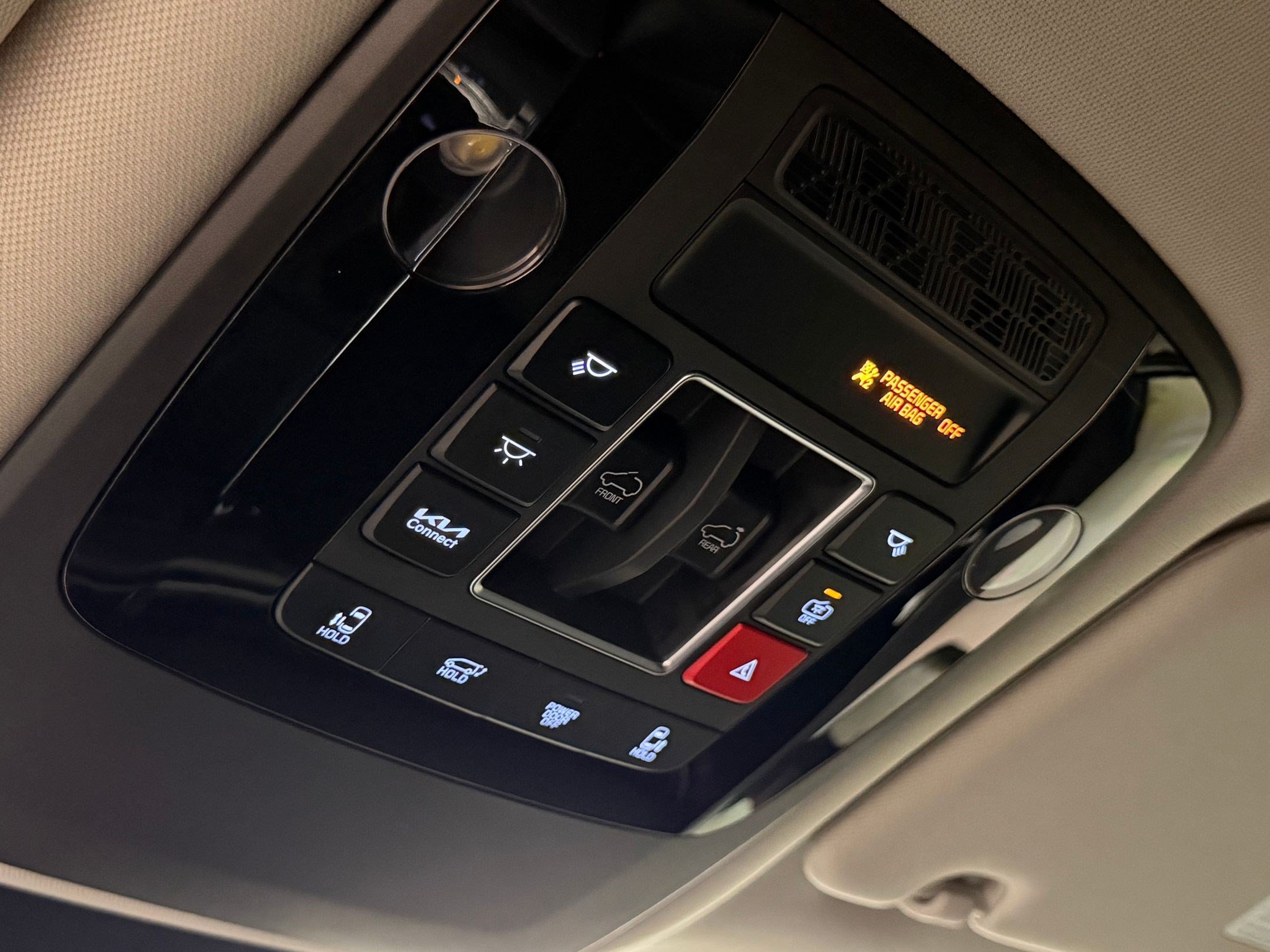 Used 2025 Kia Carnival SX FWD image 26