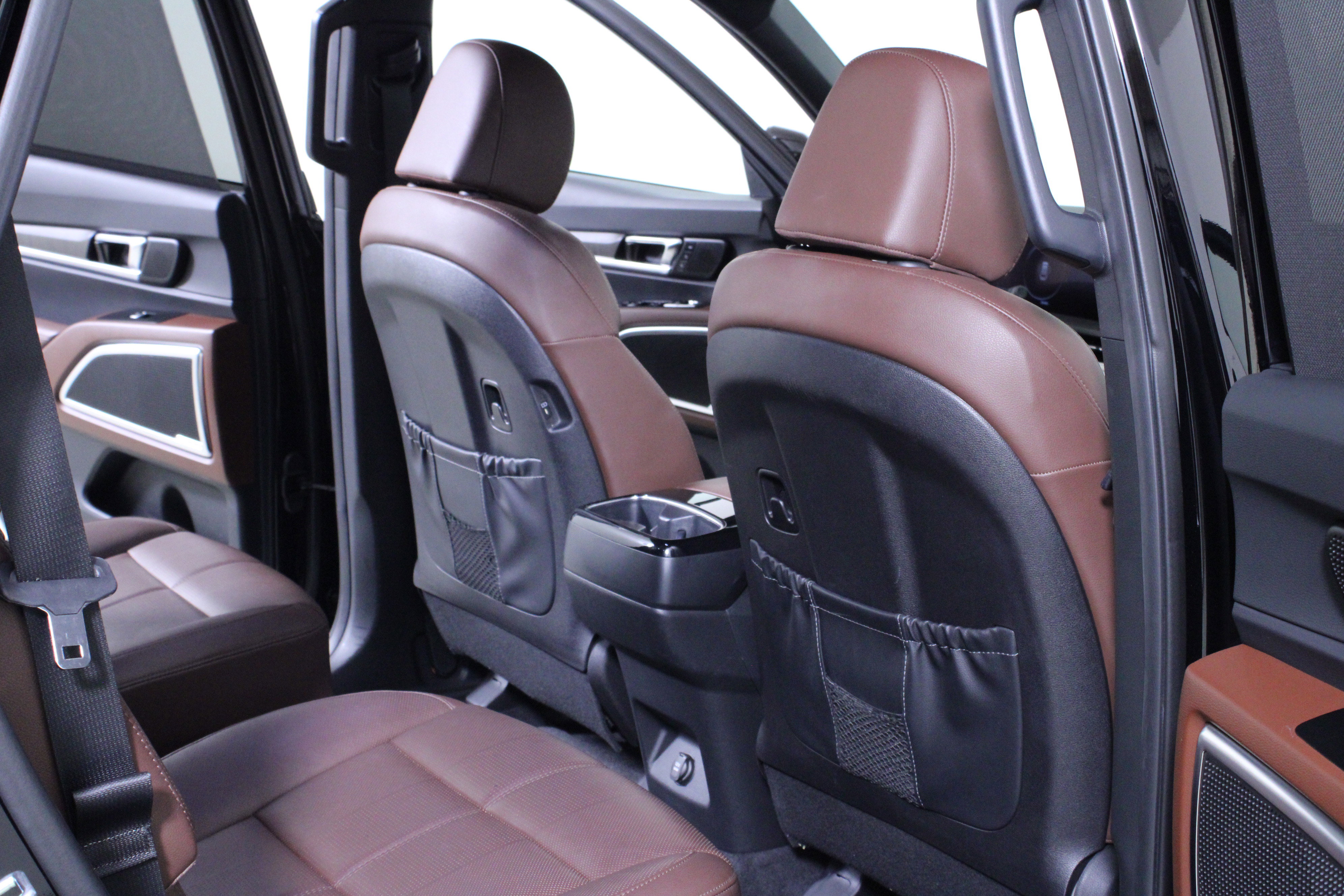 Used 2024 Kia Telluride SX FWD image 13