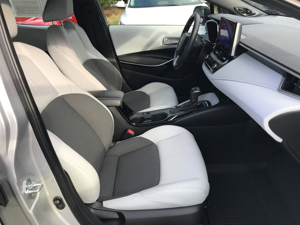 Certified 2024 Toyota Corolla XSE image 26