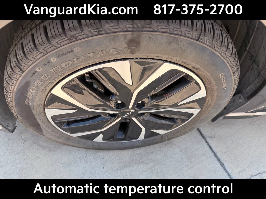 Certified 2023 Kia EV6 Wind w/ Wind Technology Package RWD image 8