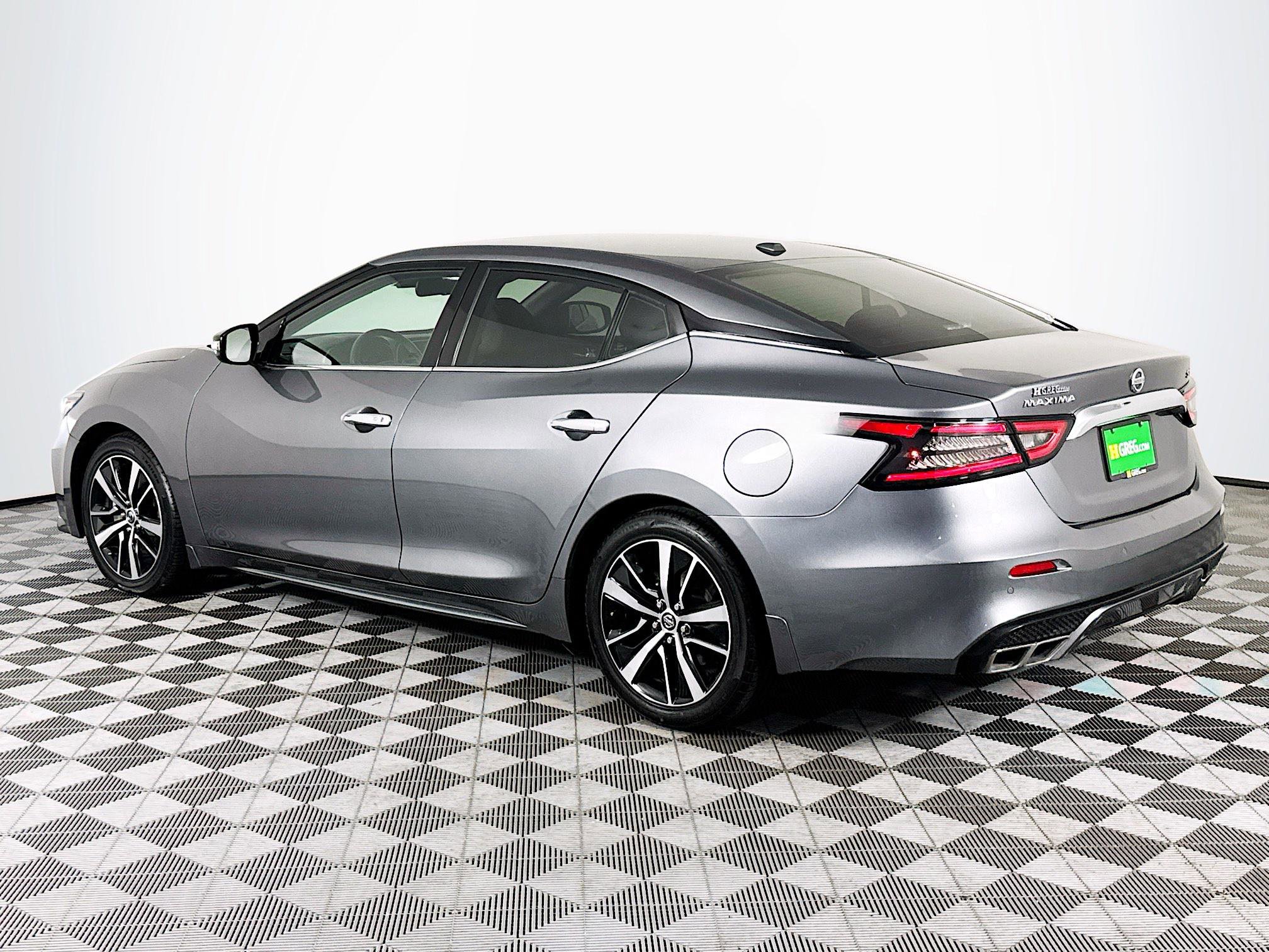 Used 2022 Nissan Maxima SV w/ Floor Mat Group FWD image 6