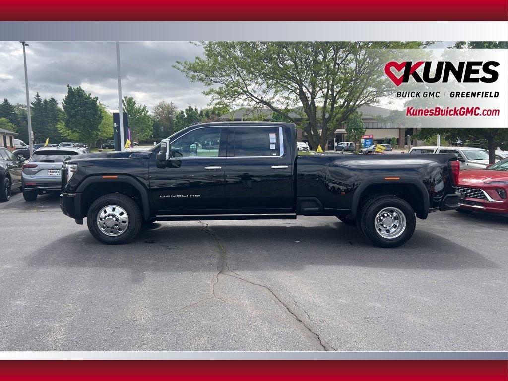 New 2026 GMC Sierra 3500 Denali Ultimate AWD/4WD image 8