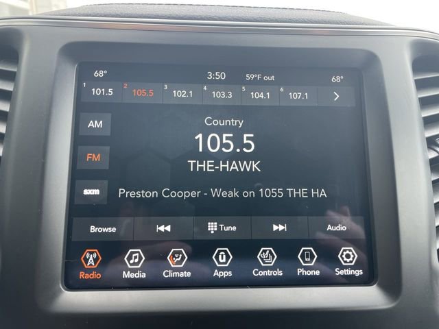 Used 2021 Jeep Cherokee Latitude Lux w/ Comfort/Convenience Group image 16