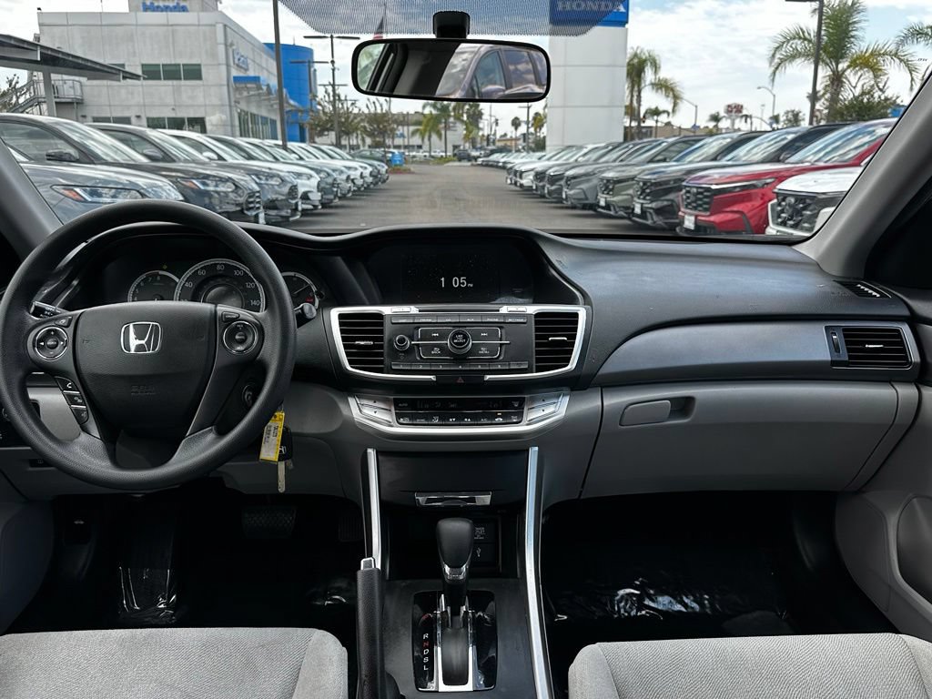 Used 2013 Honda Accord LX image 17