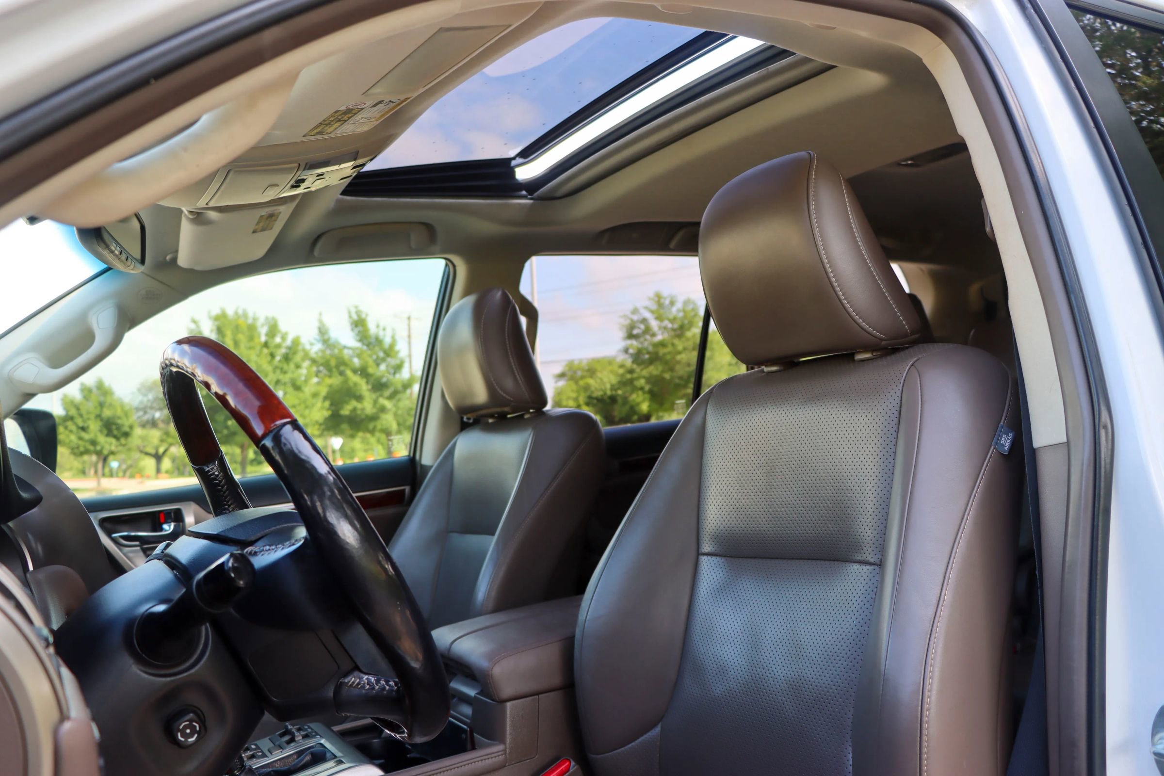 Used 2015 Lexus GX 460 Luxury AWD/4WD image 15