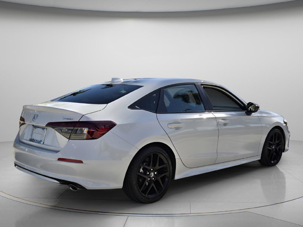 Used 2025 Honda Civic Sport image 4
