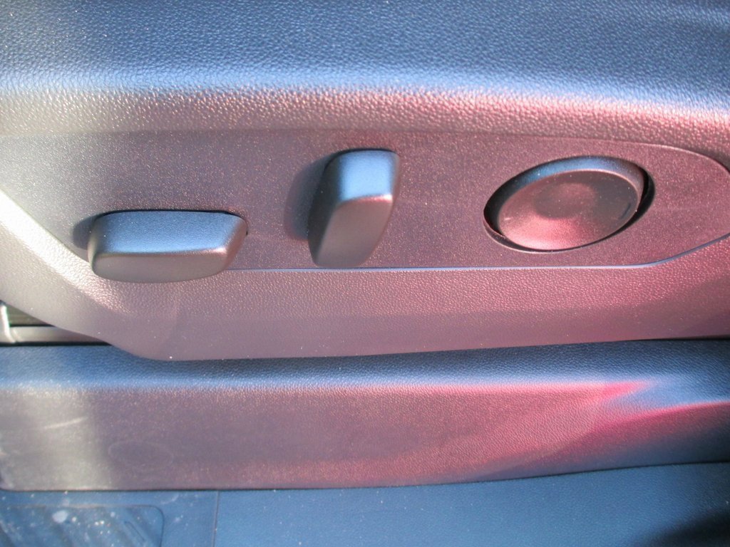 New 2026 GMC Sierra 1500 Pro w/ Graphite Edition image 17