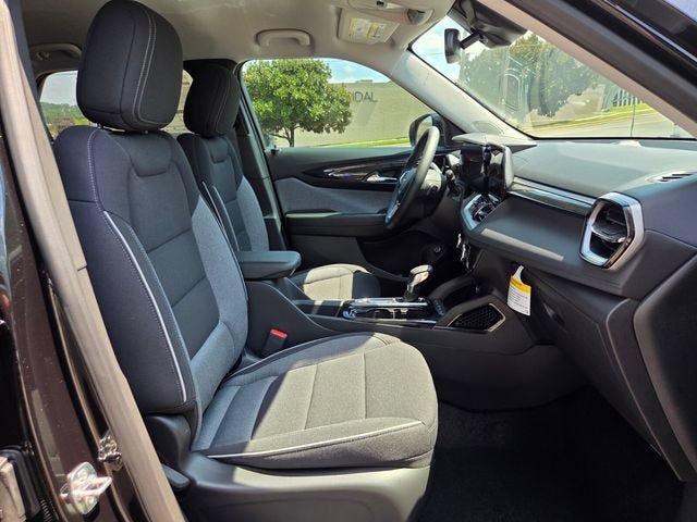 New 2026 Chevrolet TrailBlazer LT w/ Convenience Package FWD image 16