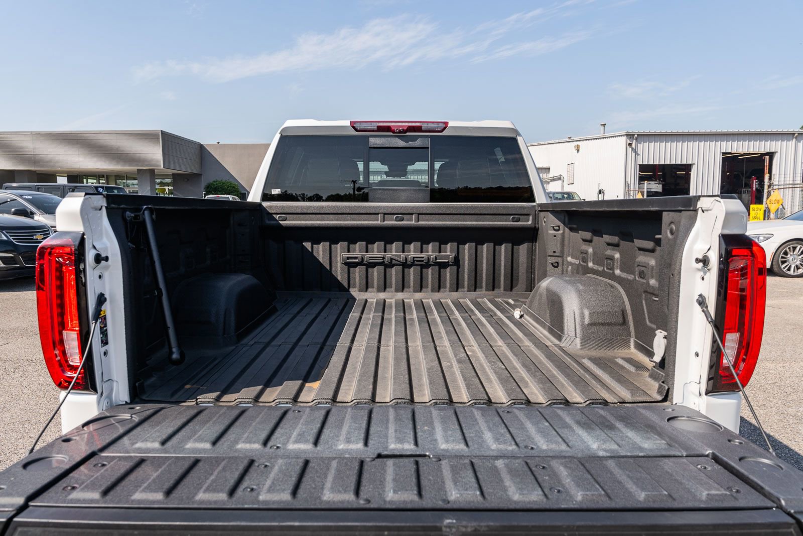 Used 2024 GMC Sierra 1500 Denali image 17