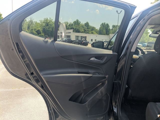 Used 2024 Chevrolet Equinox LT FWD image 24