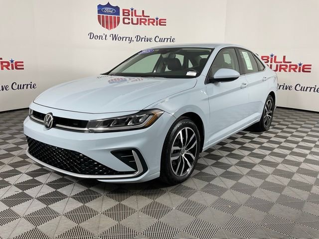 Used 2025 Volkswagen Jetta SE image 7